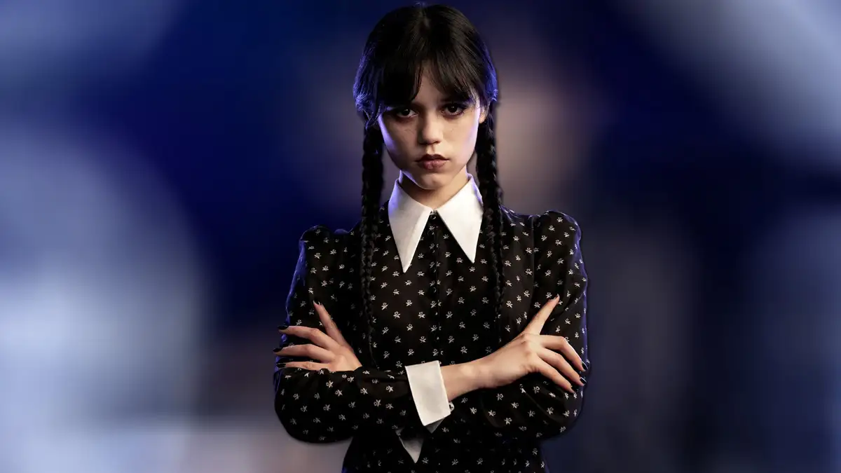 Los 8 mejores disfraces de series para Halloween que puedes hacer con ropa que ya tienes en casa 7 Miércoles Addams de Wednesday