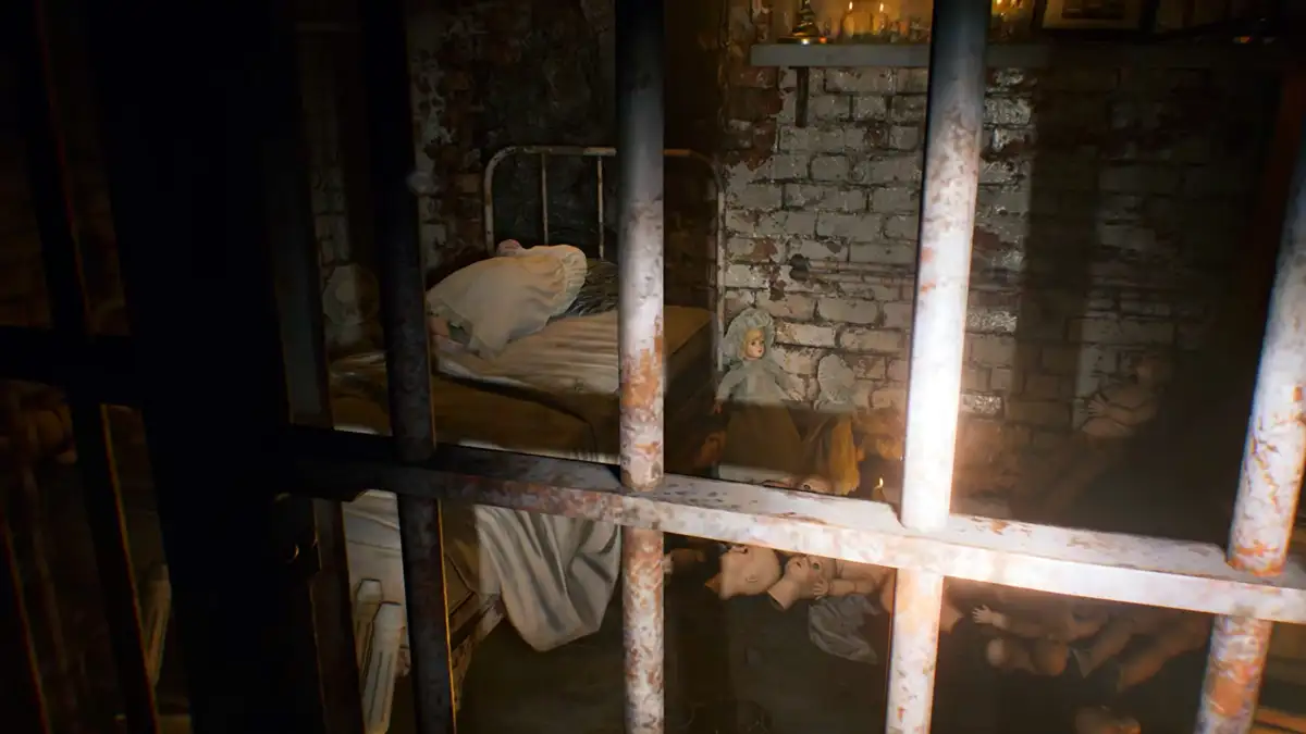 Todas las referencias y easter eggs de Resident Evil Requiem que (casi) nadie vio 7 La figura del Comandante y otros guiños al universo expandido de Resident Evil