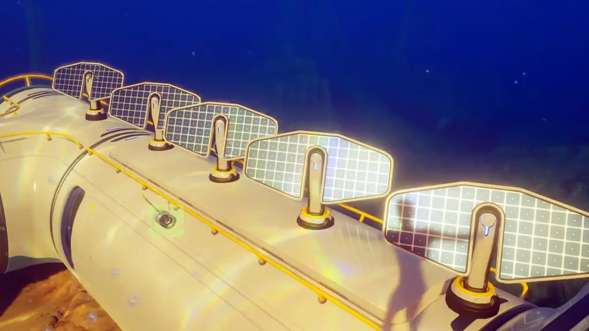 Cómo recargar baterías en Subnautica 2 3 Por qué necesitas paneles solares antes del Terminal de Baterías Subnautica 2