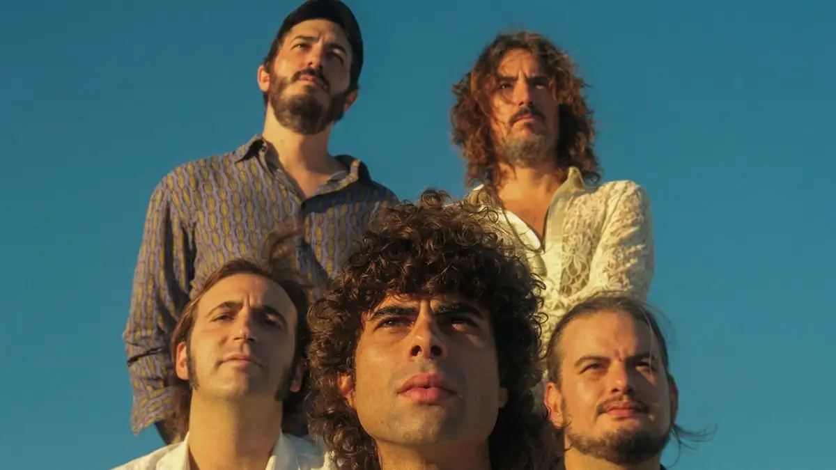 Sarria estrena Artificial: todos los detalles técnicos y músicos